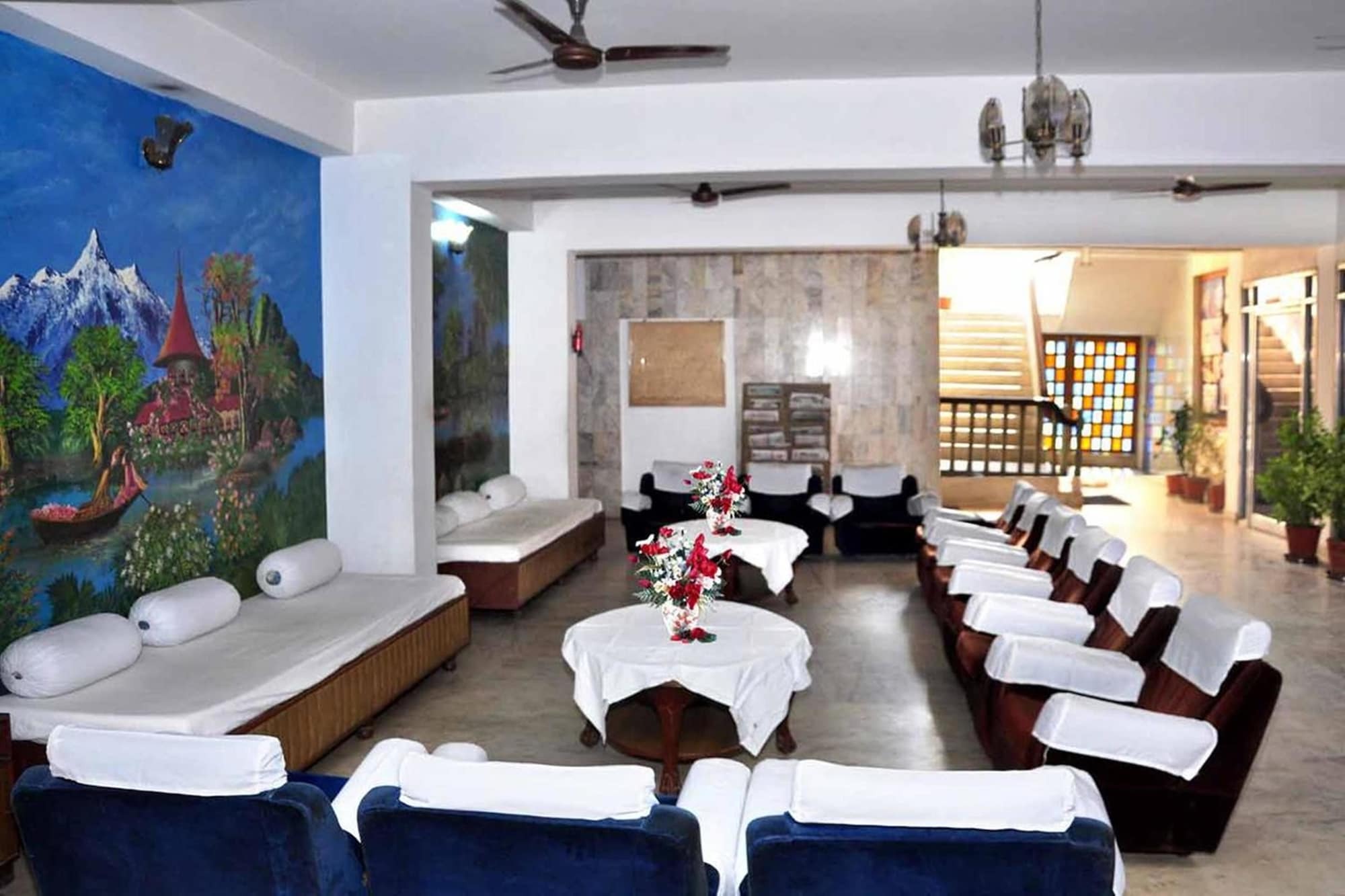 Hotel Vinayakam Udaipur Exterior photo
